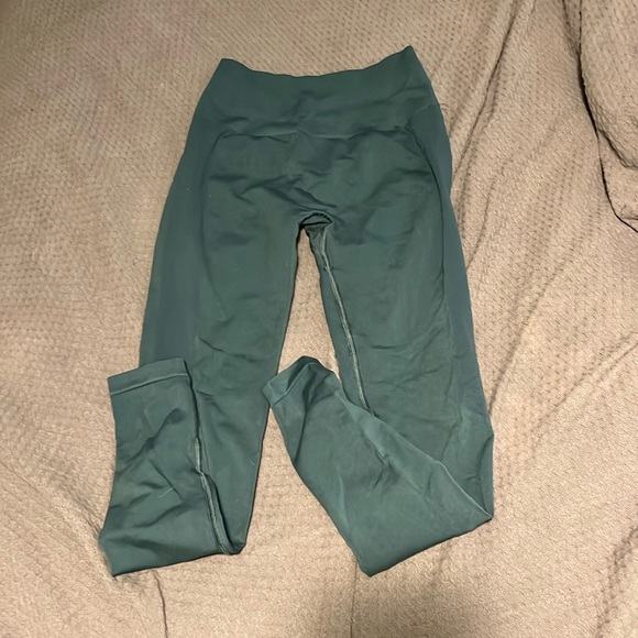 Alphalete Amplify Leggings Midnight Small - Picture 2 of 8